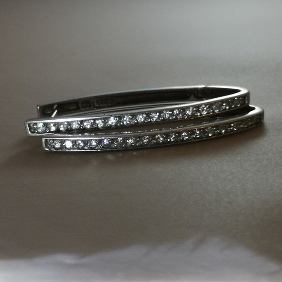 Sterling  Silver Stone earrings - Picture 3 of 3